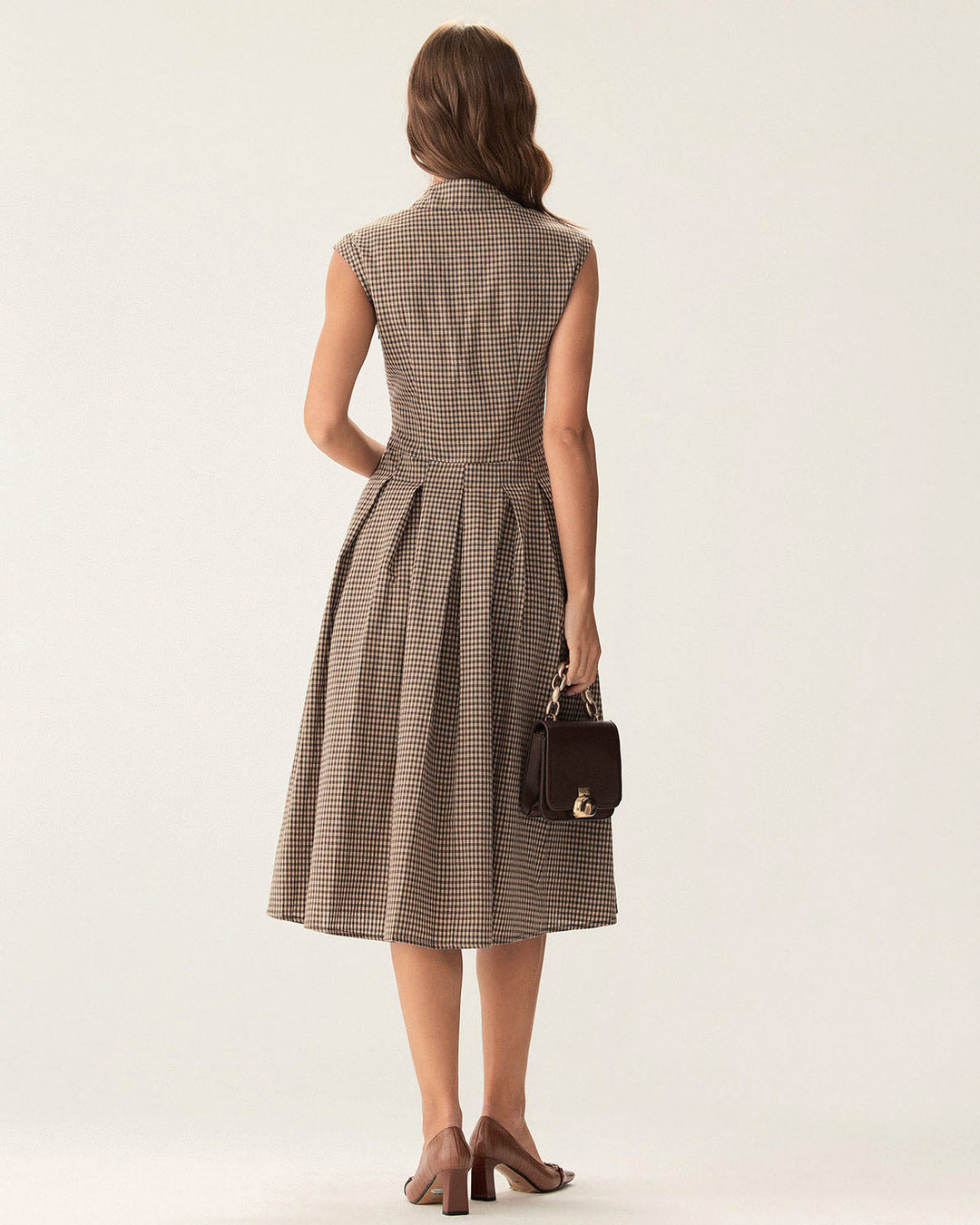 Beatriz | Vestido Midi Plisado de Cuadros con Botones