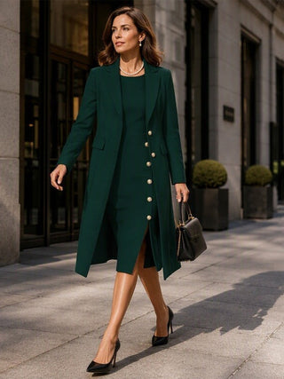 Maite | Conjunto de Americana Larga y Vestido sin Mangas con Botones Dorados