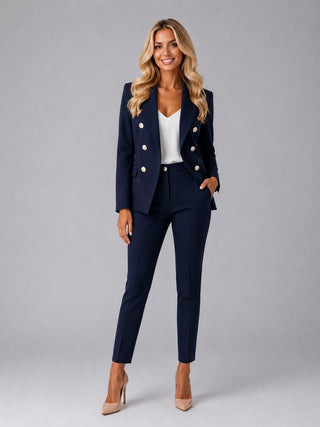 Begoña | Traje Cruzado con Solapas de Pico y Pantalón Tobillero