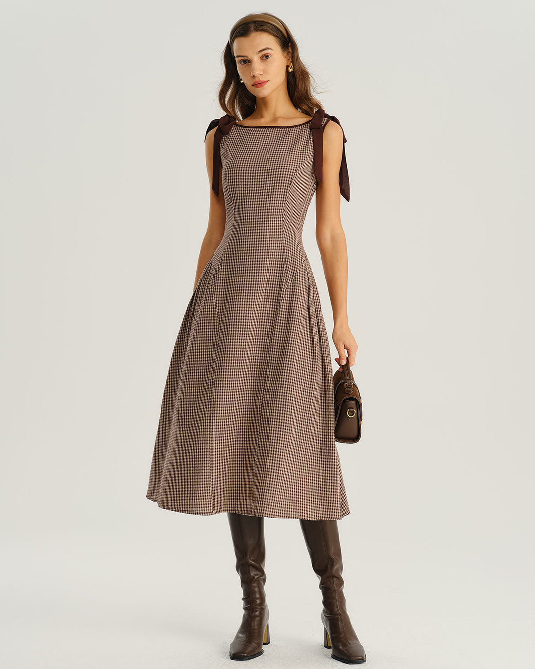 Cristina | Vestido Midi Evasé de Cuadros con Escote Barco