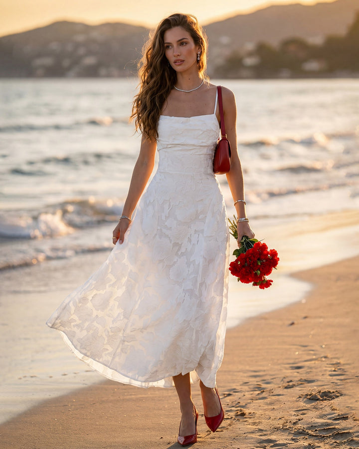 Macarena | Vestido Largo de Jacquard con Espalda Cruzada – Blanco