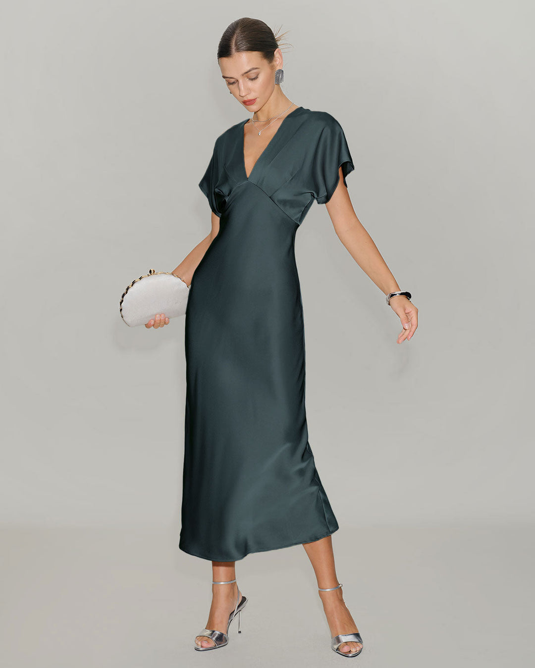 Vera | Vestido Midi de Satén con Mangas Drapeadas